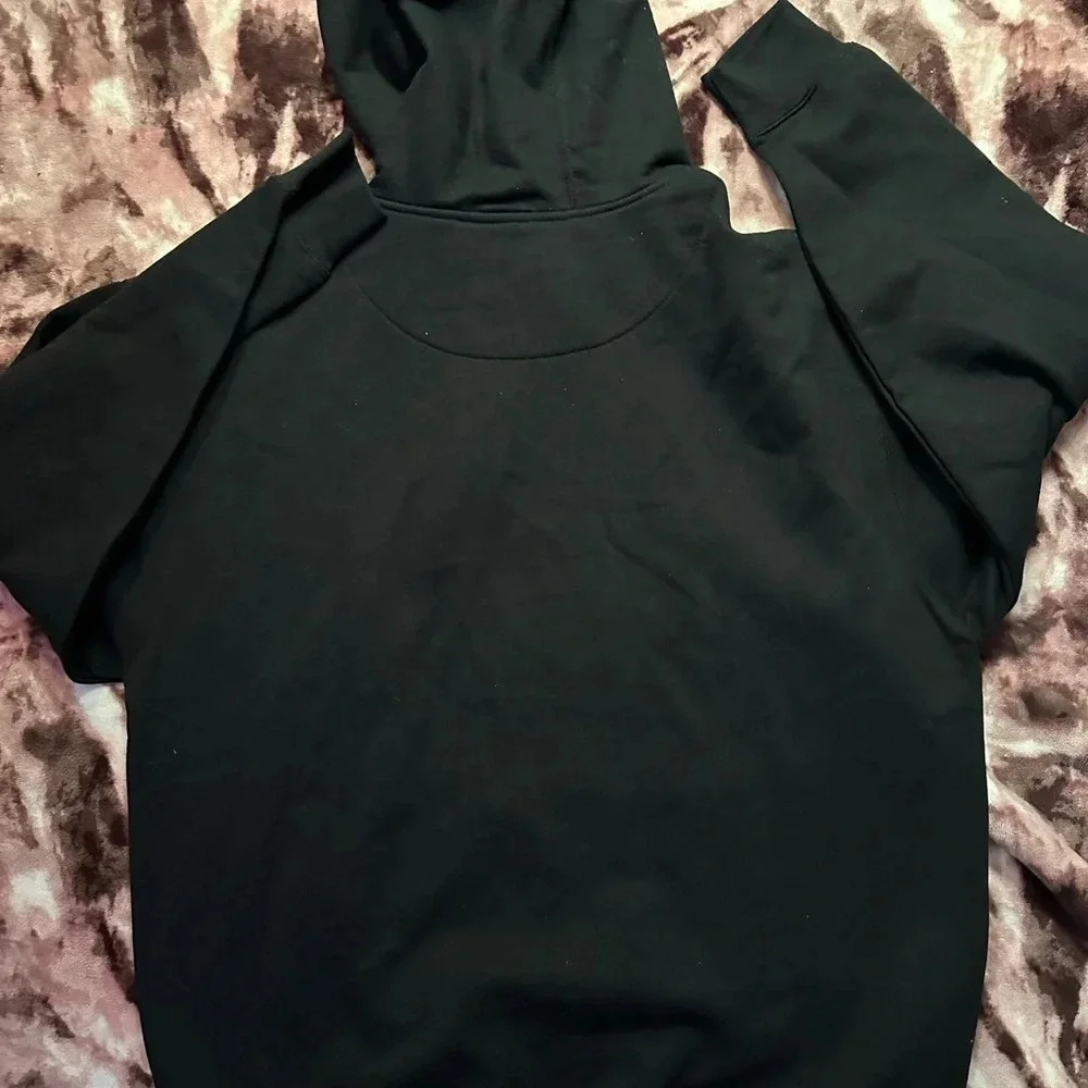 Brand new women’s hoodie xl - Picture 2 of 3